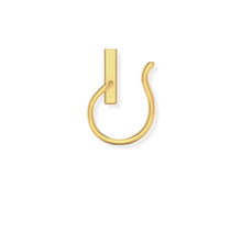 18K Solid Gold Straight Line Diamond Nose Pin Triple C Diamond's 