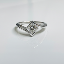 Princess Cut Bypass Setting 14K Solid Gold Engagement Ring