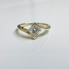 Princess Cut Bypass Setting 14K Solid Gold Engagement Ring