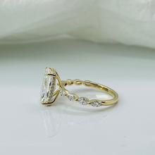 RADIANT HIDDENHALO MARQUESSROUND_2