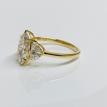 Marquies Cut Diamond 3 Stone Side Moon 14K Solid Gold Engagement Ring
