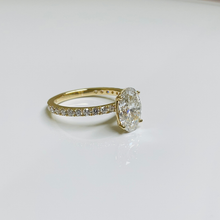 oval cut Pave Setting Ring2