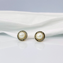 Real South Sea Pearl 14K Gold Earrings stud with Black and white Diamond Jacket